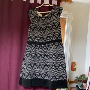 Black and White Dress XXL